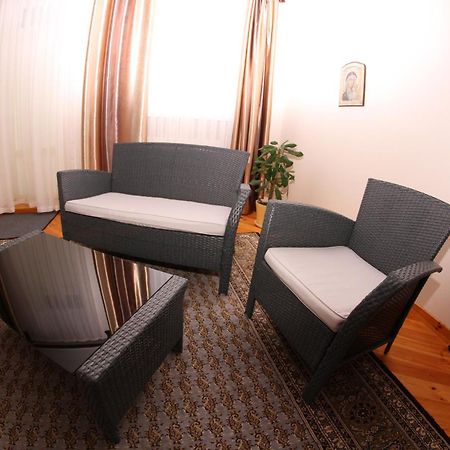 Hôtel Uyut à TTchernihiv Extérieur photo